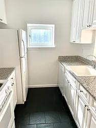 Rented by Addison Property Group