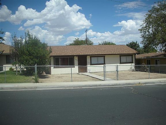 2nd image of 16754 Lacy St