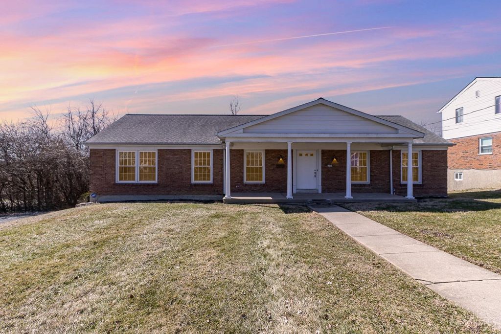 Real estate listing image