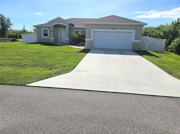 10024 Lebanon Dr, Port Charlotte, FL 33981
