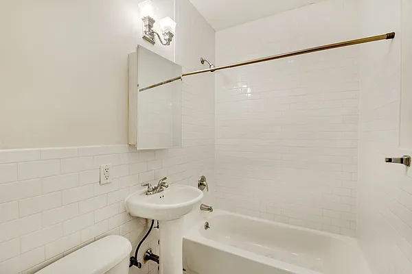 Rented by Bold New York | media 20