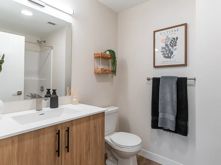 150 Edgemont Rd NW — Photo 24
