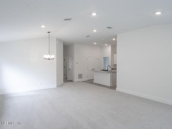 3rd image of 8309 HELMSLEY Boulevard