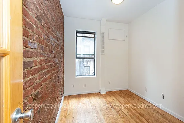 Rented by Copperwood Real Estate | media 19