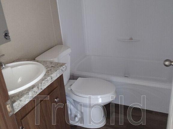 4th image of 147 S King Richard Ct