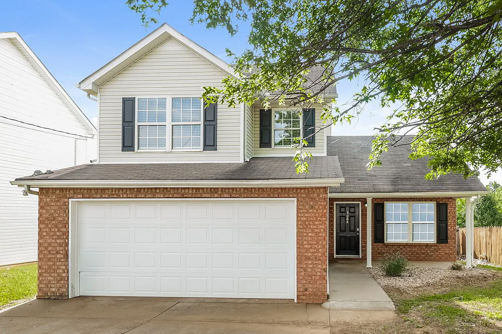 3 bed, 2.5 bath, 1484 sqft, $1,925 — Photo 1