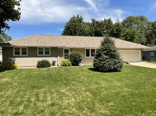 103 20th St SW, Austin, MN 55912