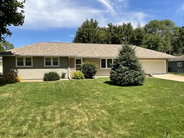 103 20th St SW, Austin, MN 55912