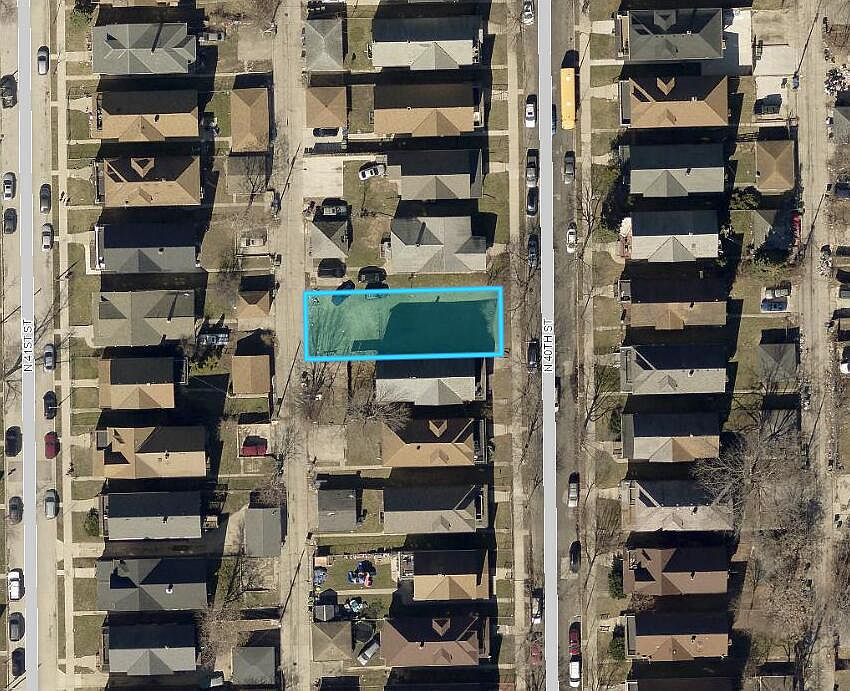 2nd image of 2445 N 40TH STREET