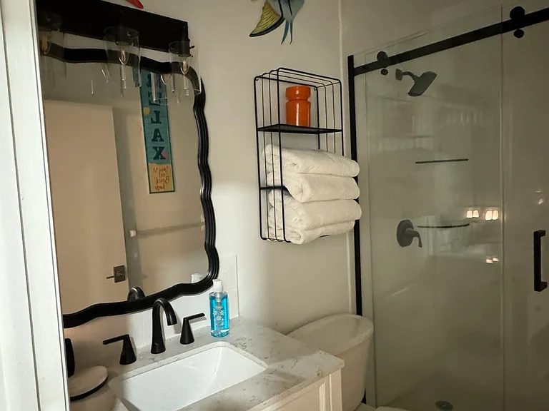 215 Flamingo St — Photo 13