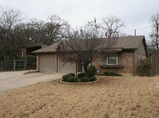 117 Myrtle Ct, Hurst, TX 76053