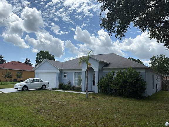 2nd image of 30 Fitzgerald Ln