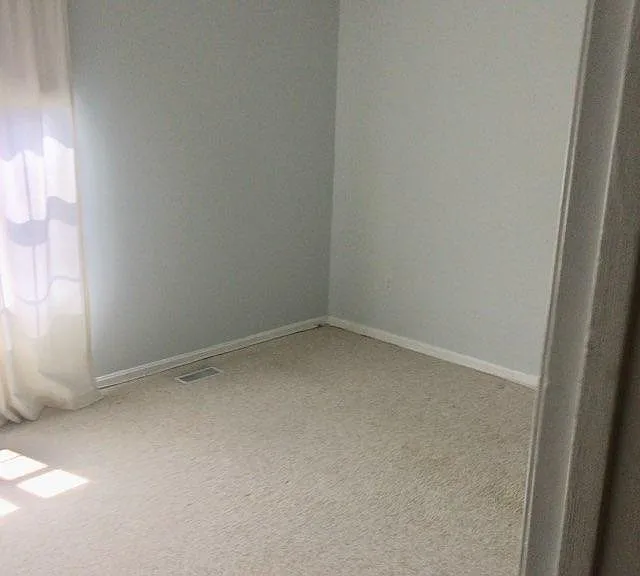 9614 Hingston Downs — Photo 37