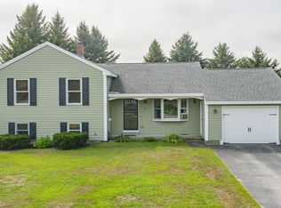 11 Ryan Rd, Saco, ME 04072