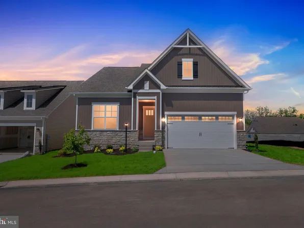 130 Bridge Valley Dr #23, Gettysburg, PA 17325