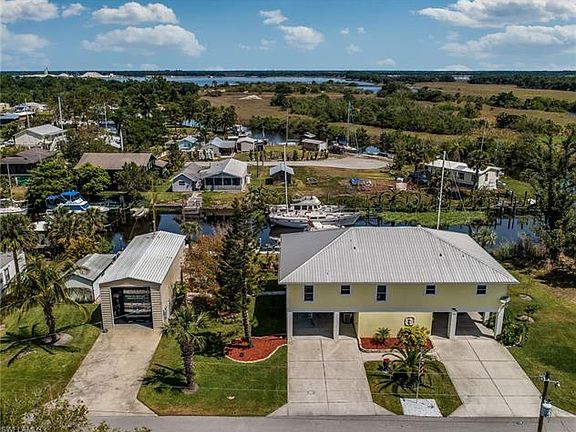 3rd image of 1149 Dolphin Ln