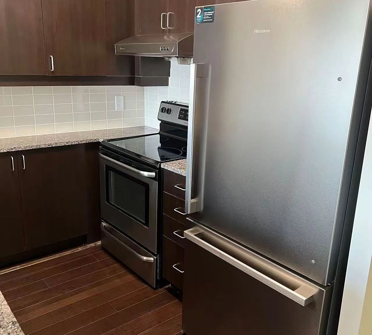 2 bed, $2,400 — Photo 4