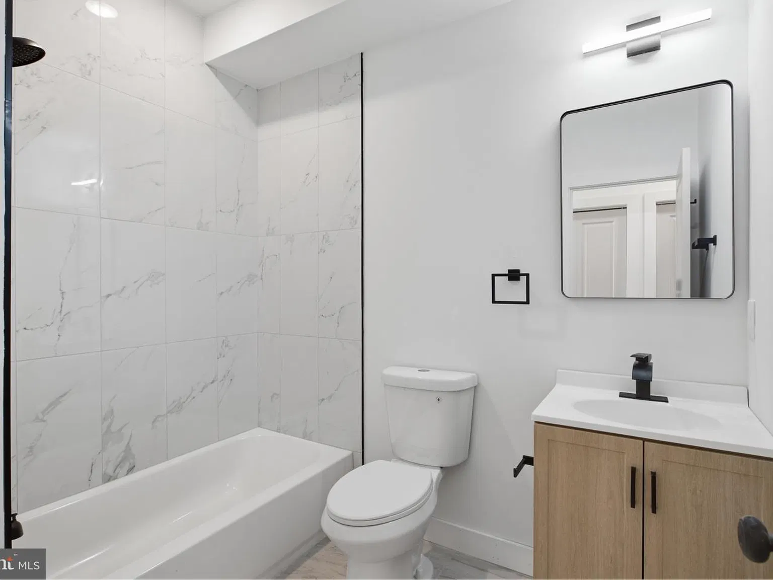 2554 N 12th St #2 — Photo 4
