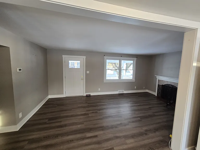 228 Pattison St — Photo 5