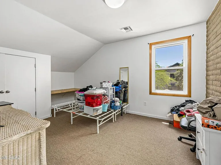527 N Jacobus Ave — Photo 11