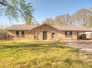 3750 Saint Elmo Ave, Memphis, TN 38128