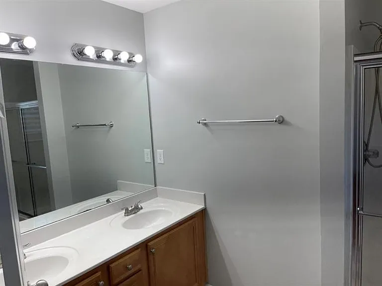 2335 Gateview Ct — Photo 12