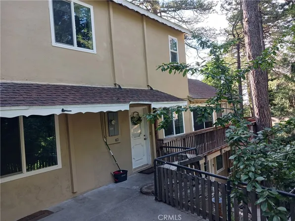 23304 Crest Forest Dr, Crestline, CA 92325