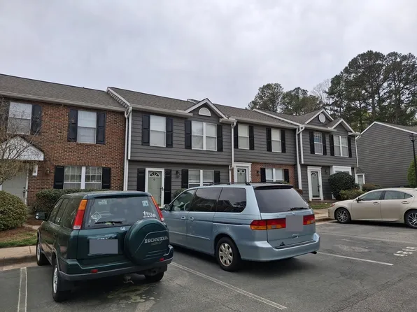 4649 Pine Trace Dr, Raleigh, NC 27613