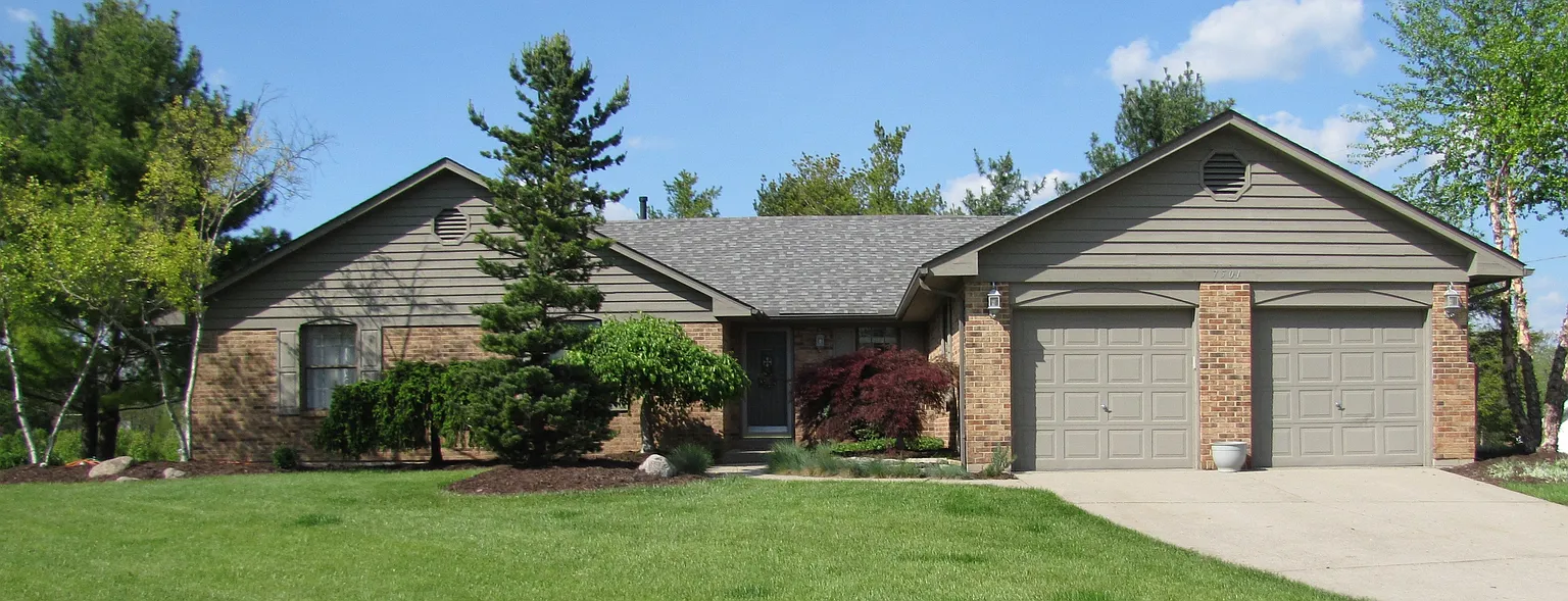 7501 James Bradford Dr photo 1