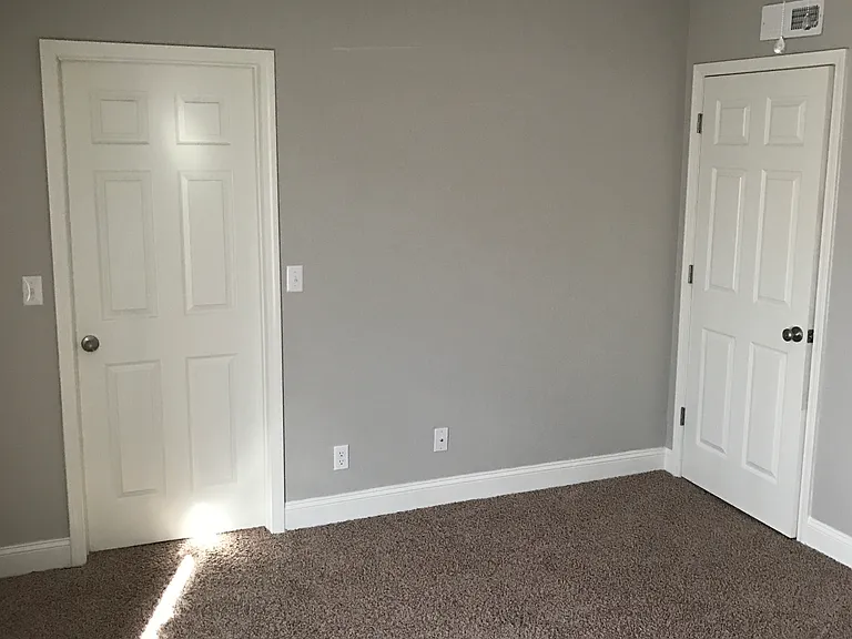 812 Hardy Springs Cir #A — Photo 27