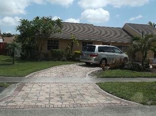 9231 S Cypress Cir, Miramar, FL 33025
