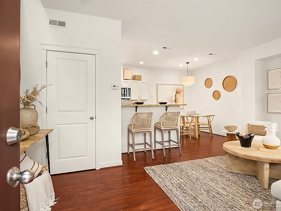 3rd image of 2211 NE Natalie Way