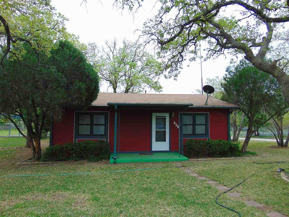 1st image of 828 Cottonwood Dr