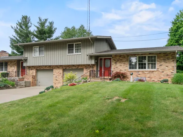 2105 & 2107 S 150 W, Warsaw, IN 46580