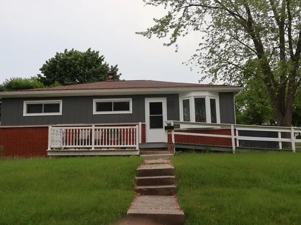 4725 West Wilbur AVENUE, Milwaukee, WI 53220