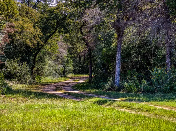 3336 County Road 326, Giddings, TX 78947