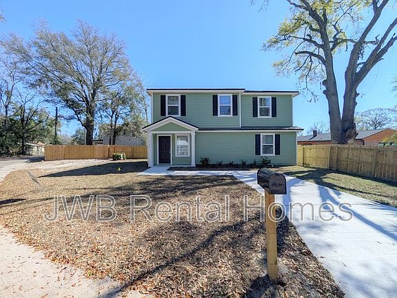 2nd image of 1494 Mason Ave