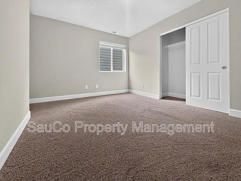 3453 SE Hare Ave — Photo 15