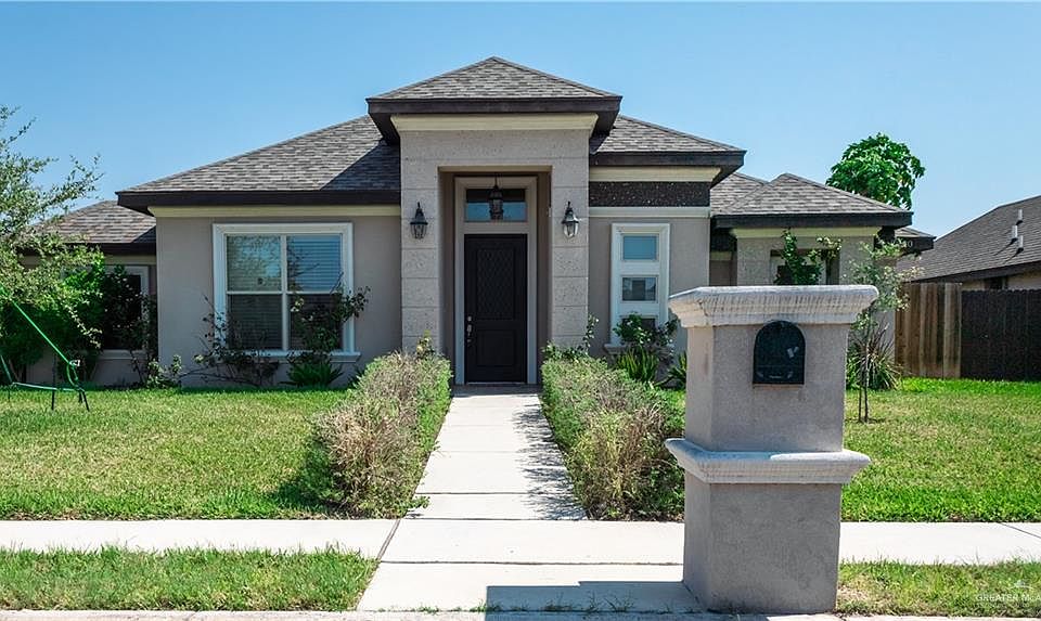 1st image of 3220 La Puerta Ave