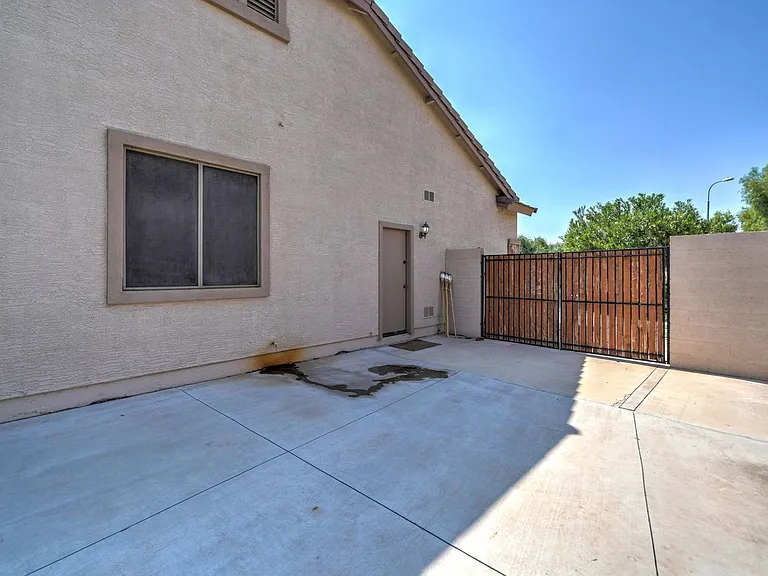 4221 S Danyell Dr — Photo 48