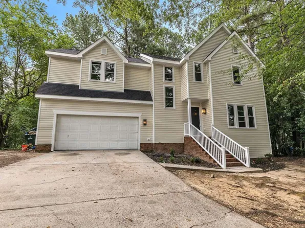 5416 Wheatcross Pl, Raleigh, NC 27610