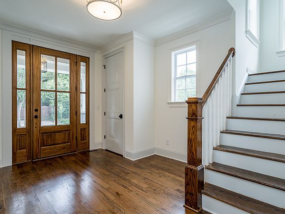 4th image of 2504 Bedford Ave