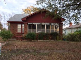 1201 Dewey St, Greenwood, MS 38930