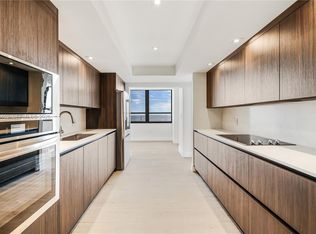 2 Grove Isle Dr #B1602, Miami, FL 33133