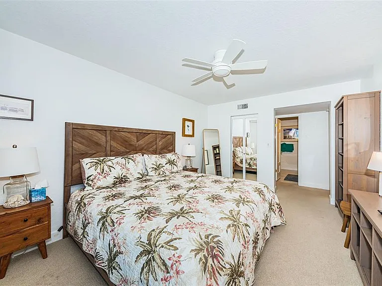 5901 Bahia Del Mar Cir #122 — Photo 10