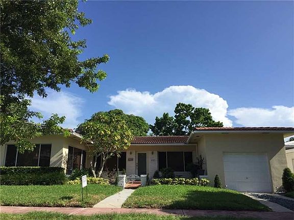 4th image of 431 N Shore Dr