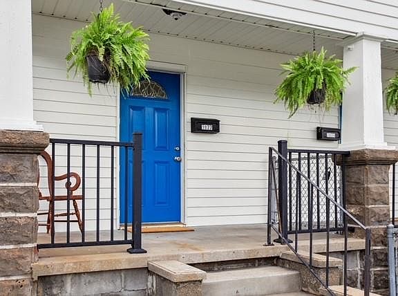 4th image of 1027-29 Dolhonde St
