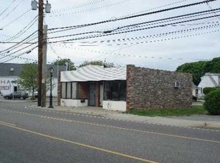 983 Little East Neck Rd, West Babylon, NY 11704
