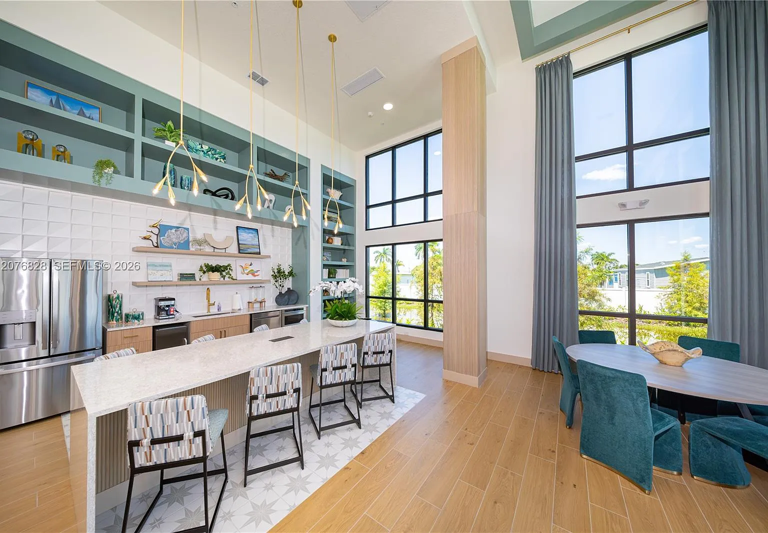 2 bed, 2.0 bath, 865 sqft, $1,075 — Photo 3