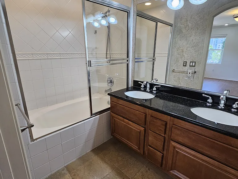 1501 India St #201 — Photo 40